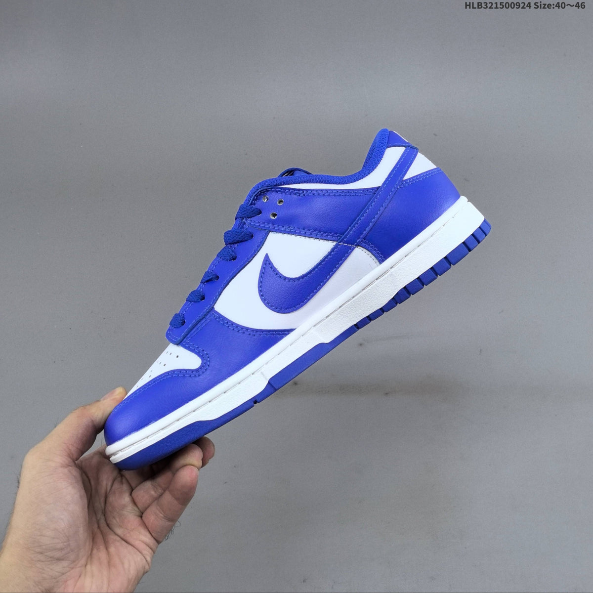 Nike SB Dunk Low Sneakers