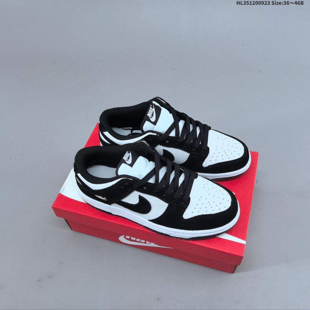 Nike SB Dunk Low Sneakers