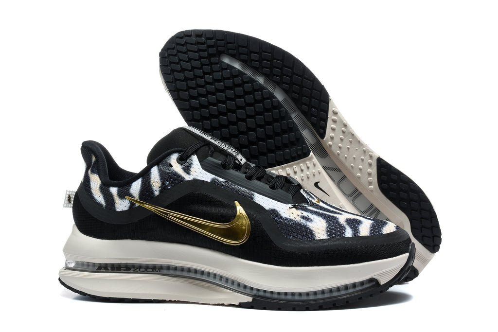 NIke Air Zoom pegasus Premium